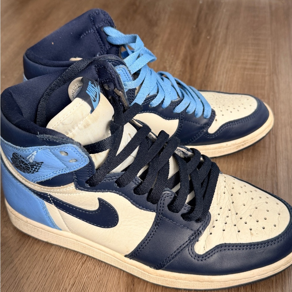 Air Jordan 1 Sneakers Navy Blue and Light Blue. Unisex Size US8M 9W